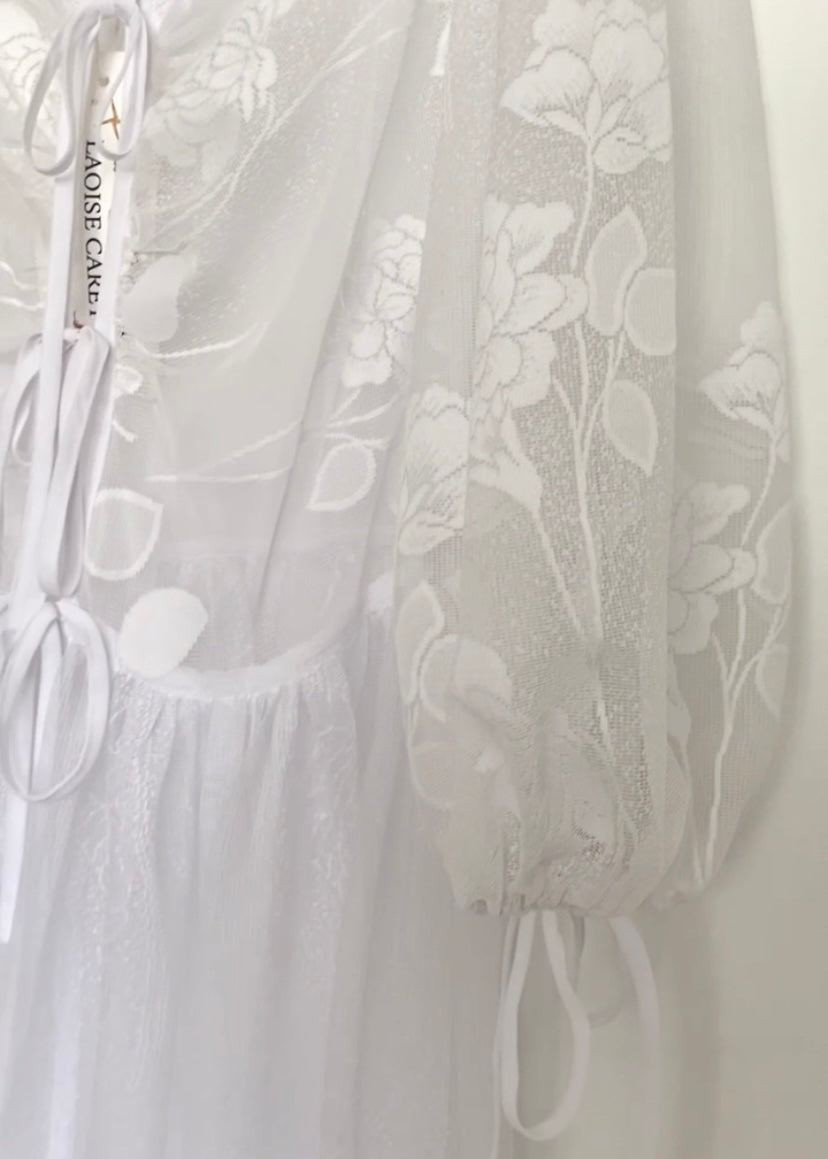 BRÍD Lace Bridal Robe