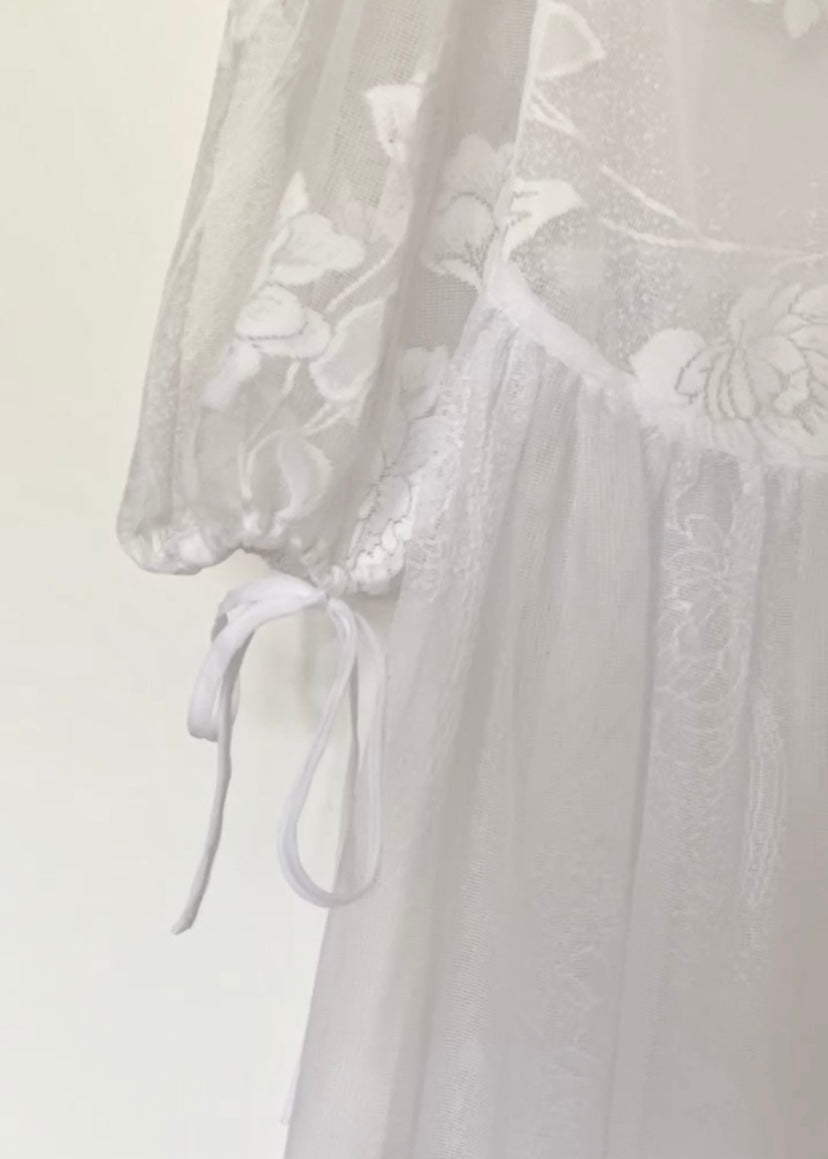 BRÍD Lace Bridal Robe