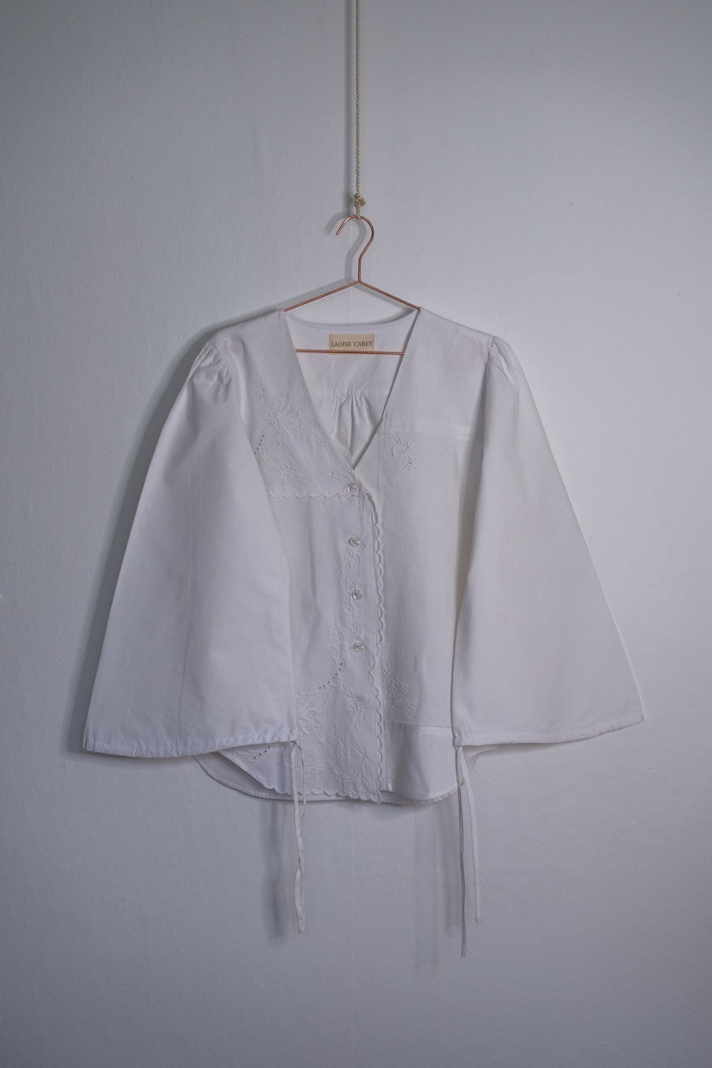 CLADDAGH Blouse Starched White Cotton