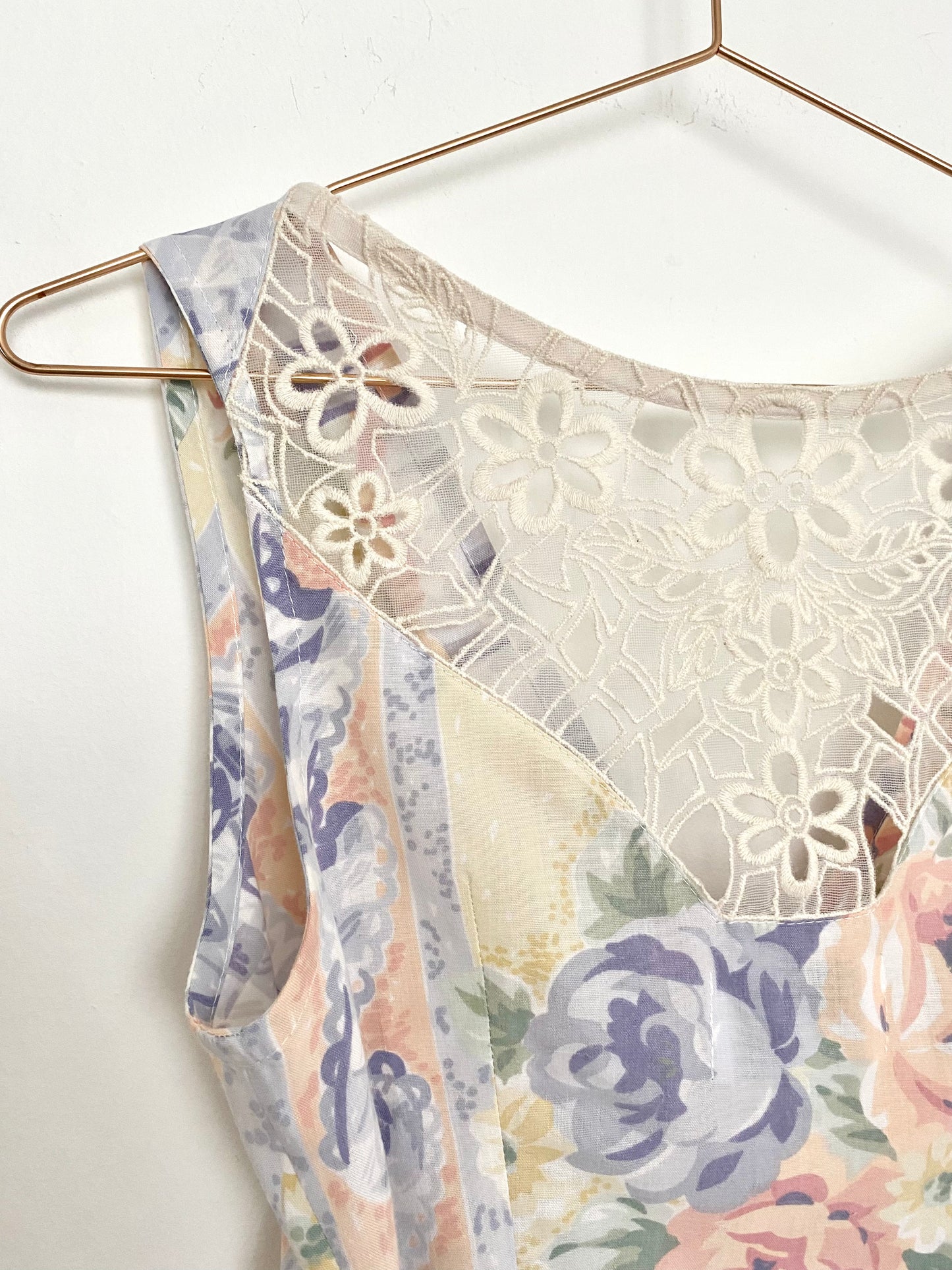 Síomha Top Blue Pastel + Lace UK 6